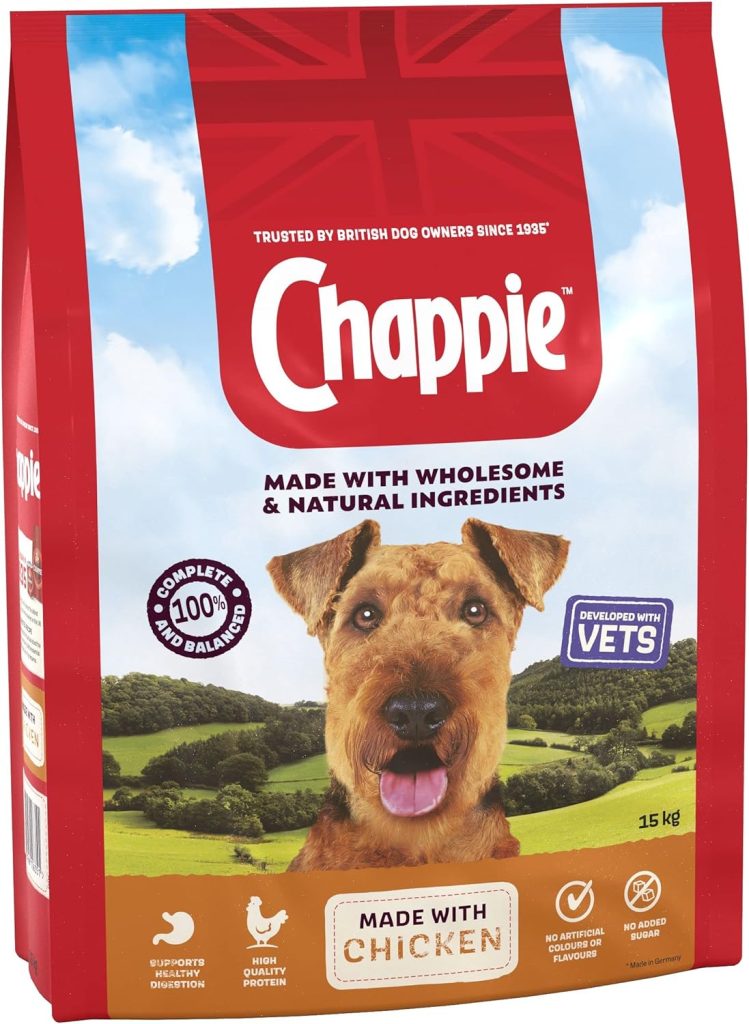 Chappie - Dry Dog Food for Adult Dogs - with Chicken and Wholegrain Cereal - 15 kg