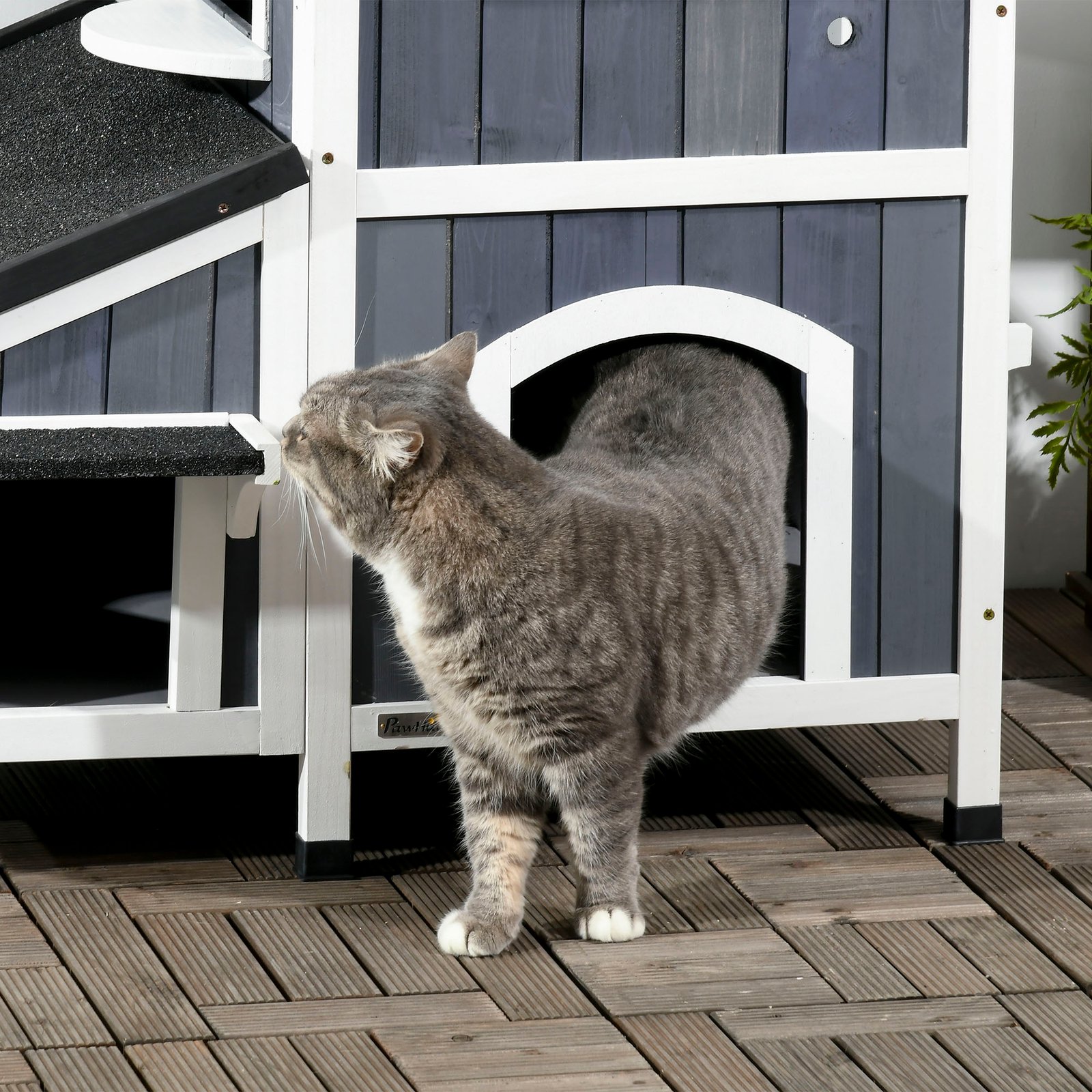 Wooden Cat House with Flower Pot, Windows, Multiple Entrances, Water-Resistant Roof for Outdoor - Grey