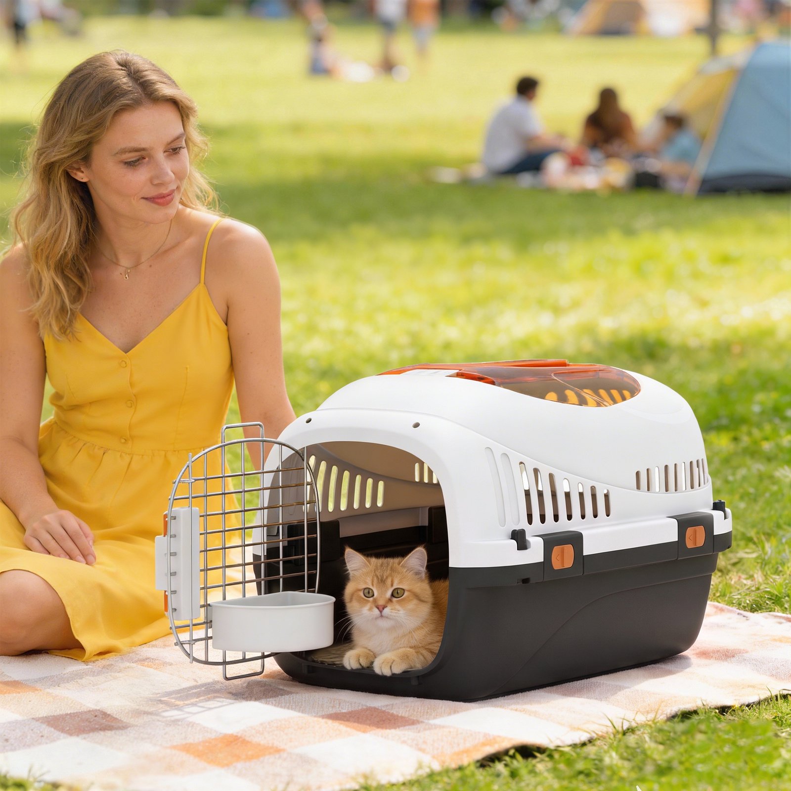 Plastic Pet Carrier Hard Shell Dog Cat Carrier Max 4 KG Steel Door Feed Bowl Secure Lock 49 x 32 x 31 cm