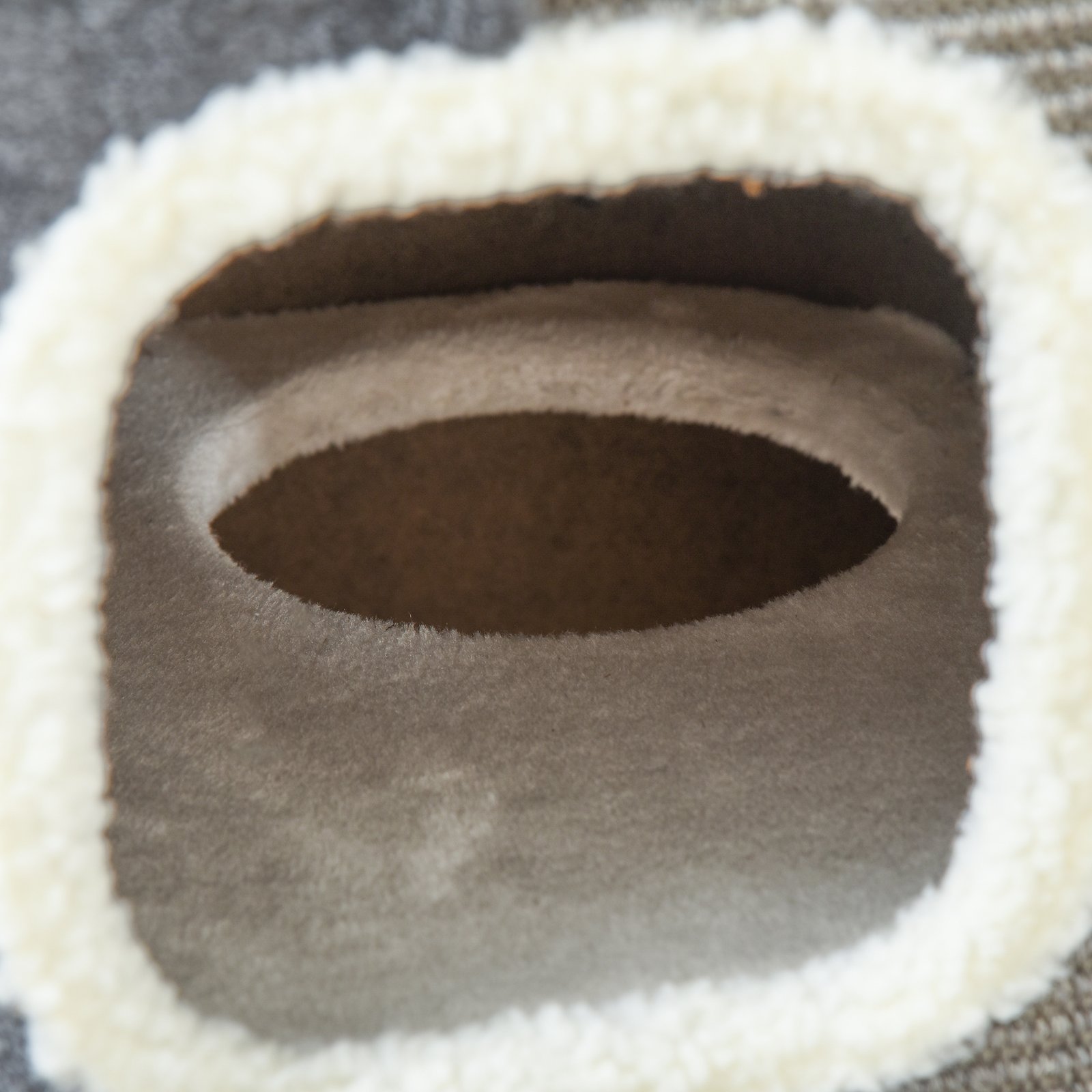Cat Barrel Scratching Post Cat Tree for Indoor Cats Kitten Climbing Frame Pet Play Tower Soft Plush & Lamb Fleece Grey