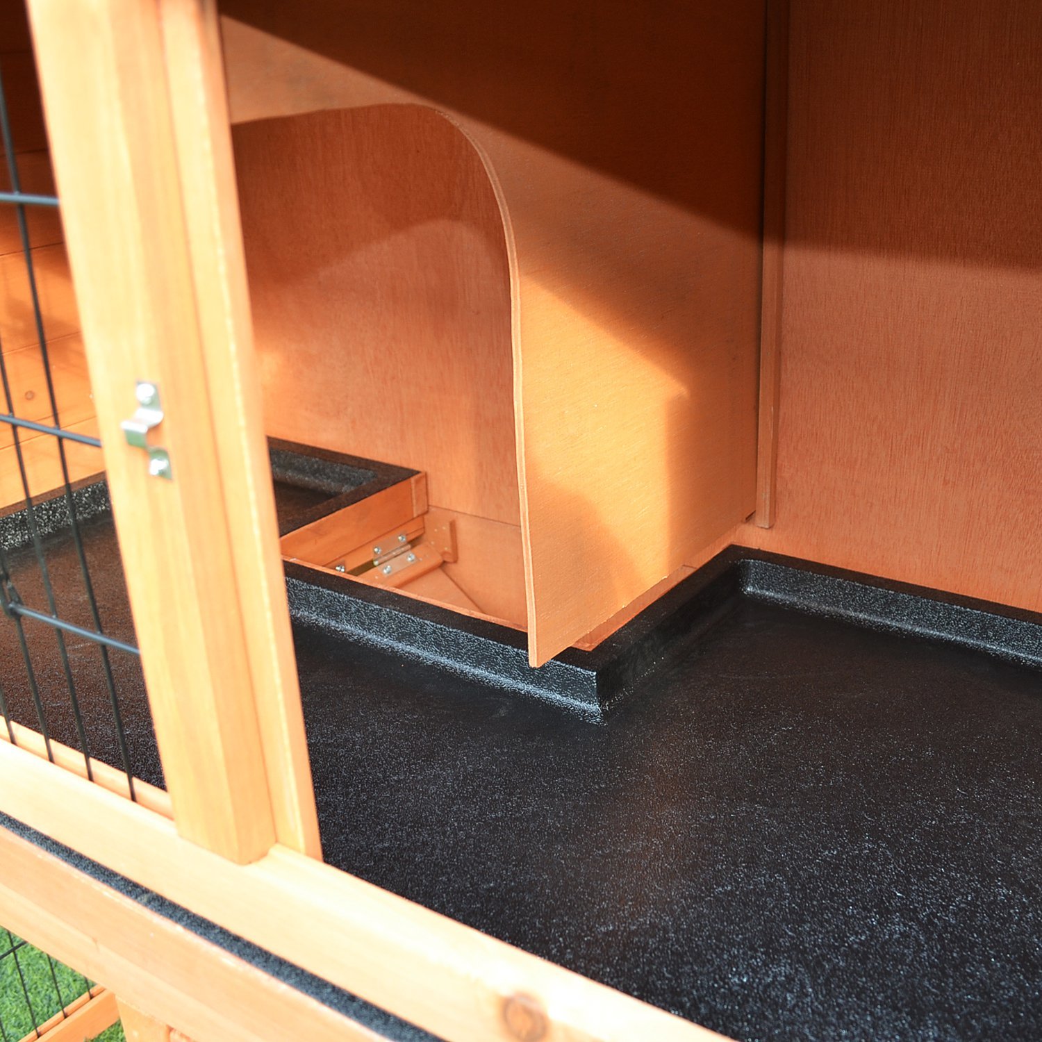 2 Tier Rabbit Hutch Guinea Pig Hutch Ferret Cage with Ramp Slide Out Tray for Indoor Outdoor 100.5 x 55 x 101 cm - Image 6