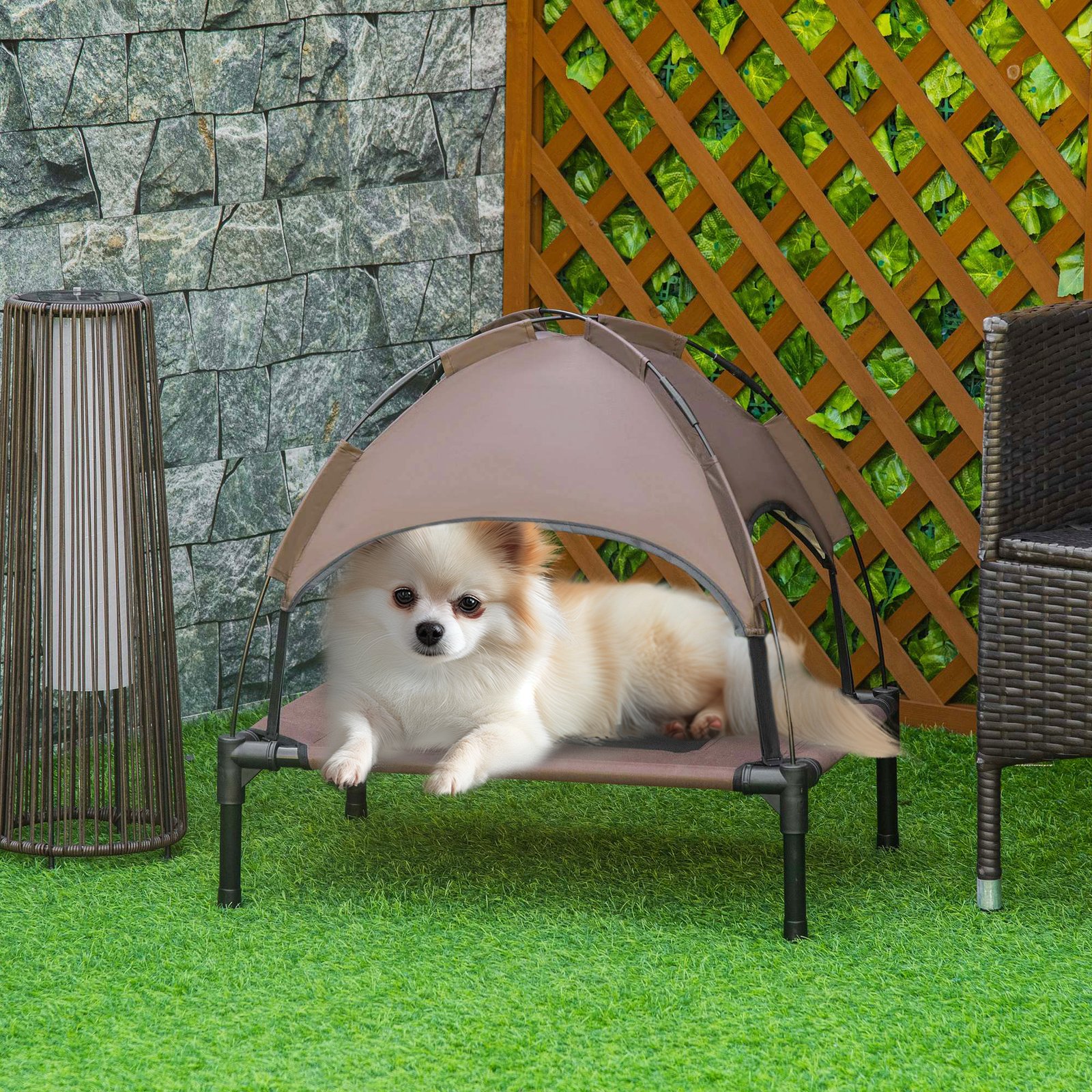 Outdoor Dog Bed with Removable Canopy, Portable Raised Dog Bed for Camping, Garden & Beach, Water-Resistant UV-Protection Mesh Pet Cot Sun Lounger, for Small Pets, 61 x 46 x 62 cm, Brown